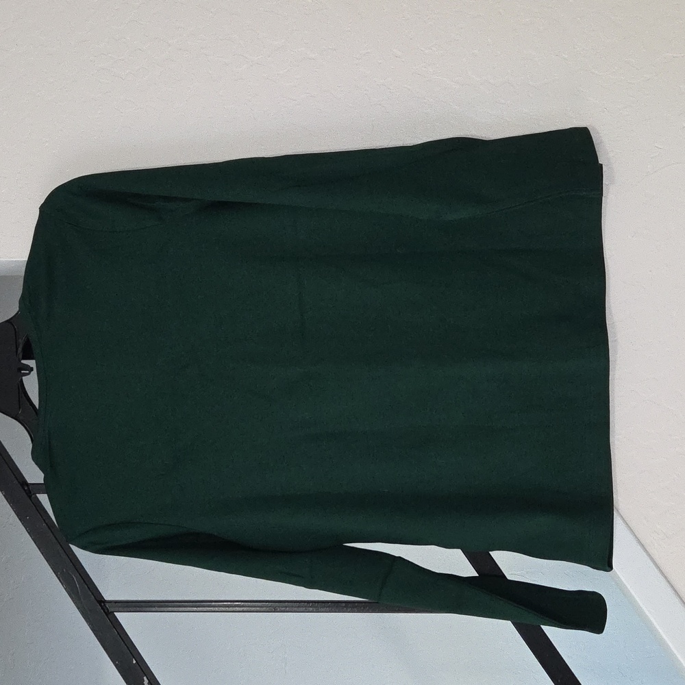 Lands' End Green V-Neck T-shirt Size M - Picture 5 of 7